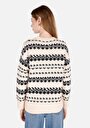 thumb-Afficher les détails de Pull Ecru Regular Fit Manches Longues  Femme