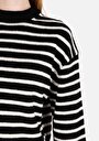 thumb-Afficher les détails de Pull Noir Regular Fit Manches Longues  Femme