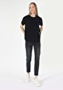 thumb-Afficher les détails de T-shirt À Manches Courtes Noir Comfort Fit Imprimé Femme