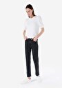 thumb-Afficher les détails de 891 Maya Pantalon Denim Tapered Leg Medium Rise En  Slim Fit Femme