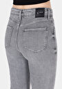 thumb-Afficher les détails de 791 Monica Pantalon  Bootcut Medium Rise En Jean Regular Fit Femme