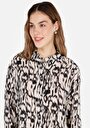 thumb-Afficher les détails de Chemise À Manches Longues Beige Regular Fit Imprimé Sergé Femme