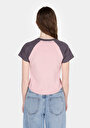 thumb-Afficher les détails de T-shirt À Manches Courtes Rose Slim Fit Imprimé Femme