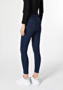 thumb-Afficher les détails de 760 Diana Pantalon Denim Skinny  Leg  En  Super Slim Fit Femme