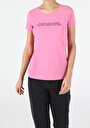 thumb-Afficher les détails de T-shirt À Manches Courtes Rose Slim Fit  Femme