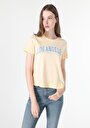 thumb-Afficher les détails de T-shirt À Manches Courtes Jaune   Femme