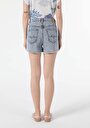 thumb-Afficher les détails de Short Denim Slim Fit Femme