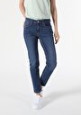 thumb-Afficher les détails de 892 Alina Pantalon Denim Tapered Leg  En  Slim Boyfriend Fit Femme