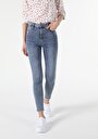 thumb-Afficher les détails de 760 Diana Pantalon Denim Skinny  Leg  En  Super Slim Fit Femme