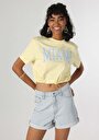 thumb-Afficher les détails de T-shirt À Manches Courtes Jaune Regular Fit  Femme