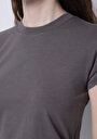 thumb-Afficher les détails de Blouse À Manches Courtes Gris Slim Fit Manches Courtes Femme