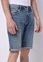 thumb-Afficher les détails de Short  Straight Fit Homme