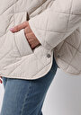 thumb-Afficher les détails de Veste Blanc Regular Fit Manches Longues  Matelassé Femme