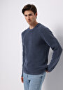 thumb-Afficher les détails de Pull Bleu Regular Fit Manches Longues  Homme