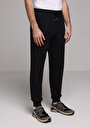 thumb-Afficher les détails de Pantalon De Survêtement Noir Regular Fit Homme