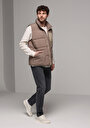 thumb-Afficher les détails de Gilet Marron Regular Fit Homme