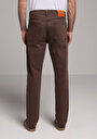thumb-Afficher les détails de Pantalon Marron Straight Leg Medium Rise En Sergé Regular Fit Homme