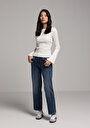 thumb-Afficher les détails de Pull Blanc Slim Fit Manches Longues  Femme
