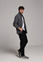 thumb-Afficher les détails de Pantalon Noir Straight Leg Medium Rise En Sergé Regular Fit Homme