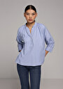 thumb-Afficher les détails de Chemisier À Manches Longues Bleu Fashion Fit Femme