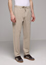 thumb-Afficher les détails de Pantalon Beige Straight Leg Medium Rise En Sergé Regular Fit Homme