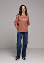 thumb-Afficher les détails de T-shirt À Manches Courtes Rose Relaxed Fit Imprimé Femme