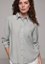 thumb-Afficher les détails de Chemise À Manches Longues Vert Regular Fit Droit Uni Femme