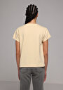 thumb-Afficher les détails de T-shirt À Manches Courtes Jaune Regular Fit Imprimé Femme