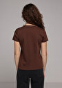 thumb-Afficher les détails de T-shirt À Manches Courtes Marron Slim Fit Droit Femme