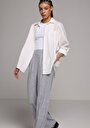 thumb-Afficher les détails de Chemise À Manches Longues Blanc Boyfriend Fit Droit Uni Femme
