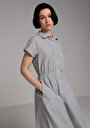 thumb-Afficher les détails de Robe Vert Regular Fit Manches Courtes Mdi Uni Femme