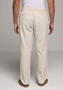 thumb-Afficher les détails de Pantalon Beige Straight Leg Medium Rise En Sergé Regular Fit Homme