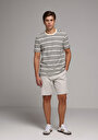 thumb-Afficher les détails de Short Vert Foncé Regular Fit Homme