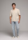 thumb-Afficher les détails de Chemise À Manches Courtes Beige Droit Boxy Fit Homme