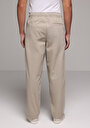 thumb-Afficher les détails de Pantalon Beige Straight Leg Medium Rise En Sergé Regular Fit Homme