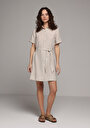 thumb-Afficher les détails de Robe Beige Regular Fit Manches Courtes Mini Uni Femme