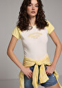 thumb-Afficher les détails de T-shirt À Manches Courtes Ecru Slim Fit Imprimé Femme