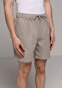 thumb-Afficher les détails de Short Beige Relaxed Fit Homme