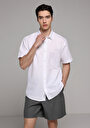 thumb-Afficher les détails de Chemise À Manches Courtes Blanc Droit Regular Fit Homme