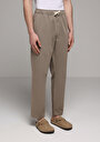 thumb-Afficher les détails de Pantalon Beige Straight Leg Medium Rise En Sergé Regular Fit Homme