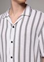 thumb-Afficher les détails de Chemise À Manches Courtes Blanc Rayé Regular Fit Homme