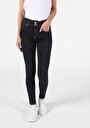 thumb-Afficher les détails de 760 Diana Pantalon Denim Skinny  Leg  En  Super Slim Fit Femme