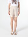 thumb-Afficher les détails de Short Beige Regular Fit Femme
