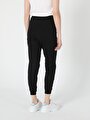 thumb-Afficher les détails de Pantalon De Survêtement Noir Regular Fit Femme