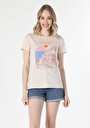 thumb-Afficher les détails de T-shirt À Manches Courtes Beige Regular Fit  Femme