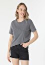 thumb-Afficher les détails de T-shirt À Manches Courtes Anthracite Regular Fit  Femme
