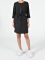 thumb-Afficher les détails de Robe Noir Regular Fit    Femme
