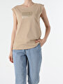 thumb-Afficher les détails de T-shirt À Manches Courtes Beige Regular Fit  Femme