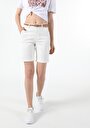 thumb-Afficher les détails de Short Blanc Slim Fit Femme