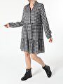 thumb-Afficher les détails de Robe Anthracite Regular Fit    Femme